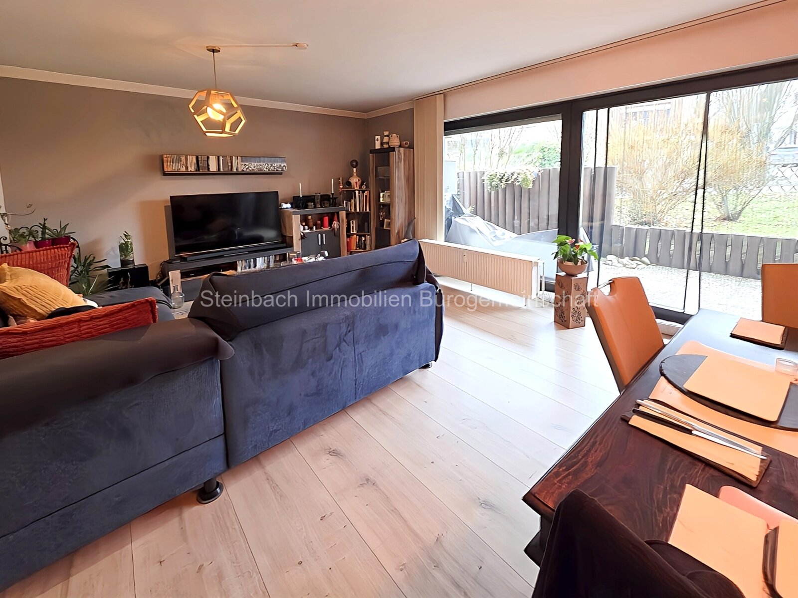 Erdgeschosswohnung mit Terrasse und harmonischem Wohnambiente in Wörrstadt