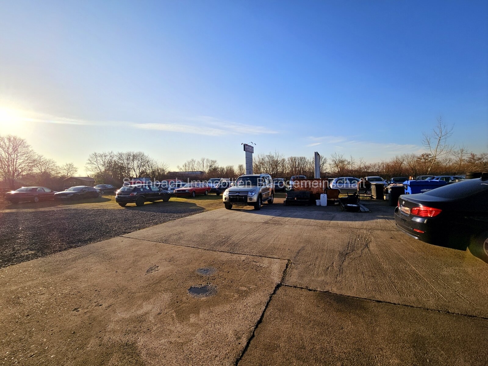 Ansicht Parkplatz Ansicht Parkplatz